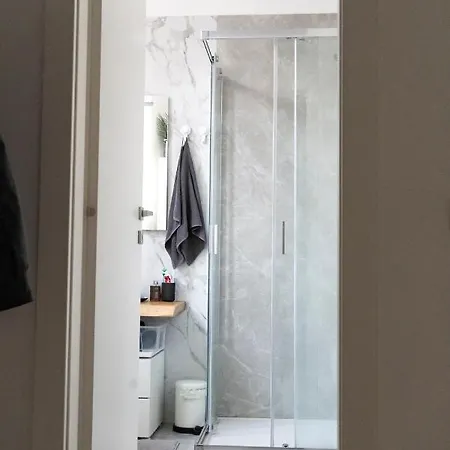 Little World Affori District 4 Pax Wifi Apartment Milan